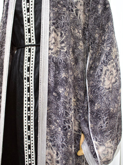 vintage kaftan 1.08